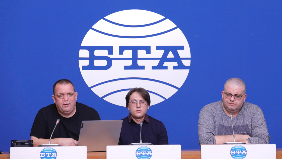 Отстраненият екип на "ИБИС техници София" настоява за среща с Васил Терзиев
