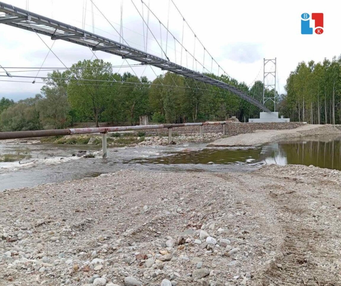 ВиК Благоевград възстанови водопровод над река Места