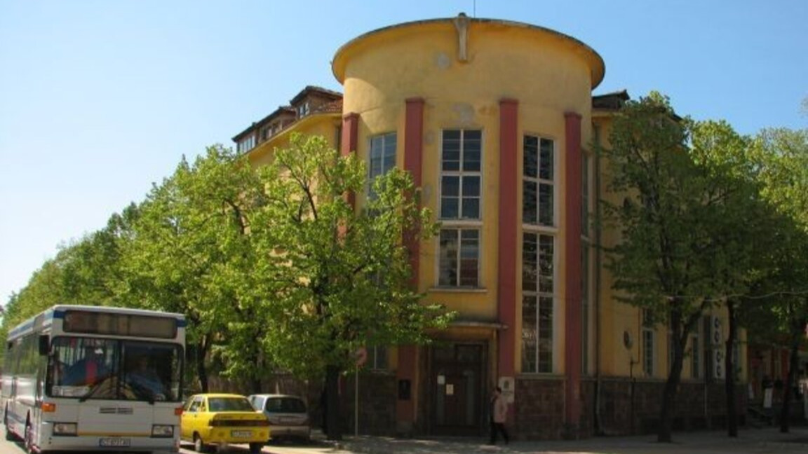 Библиотека "Искра" отбелязва 189 години от рождението на Левски 