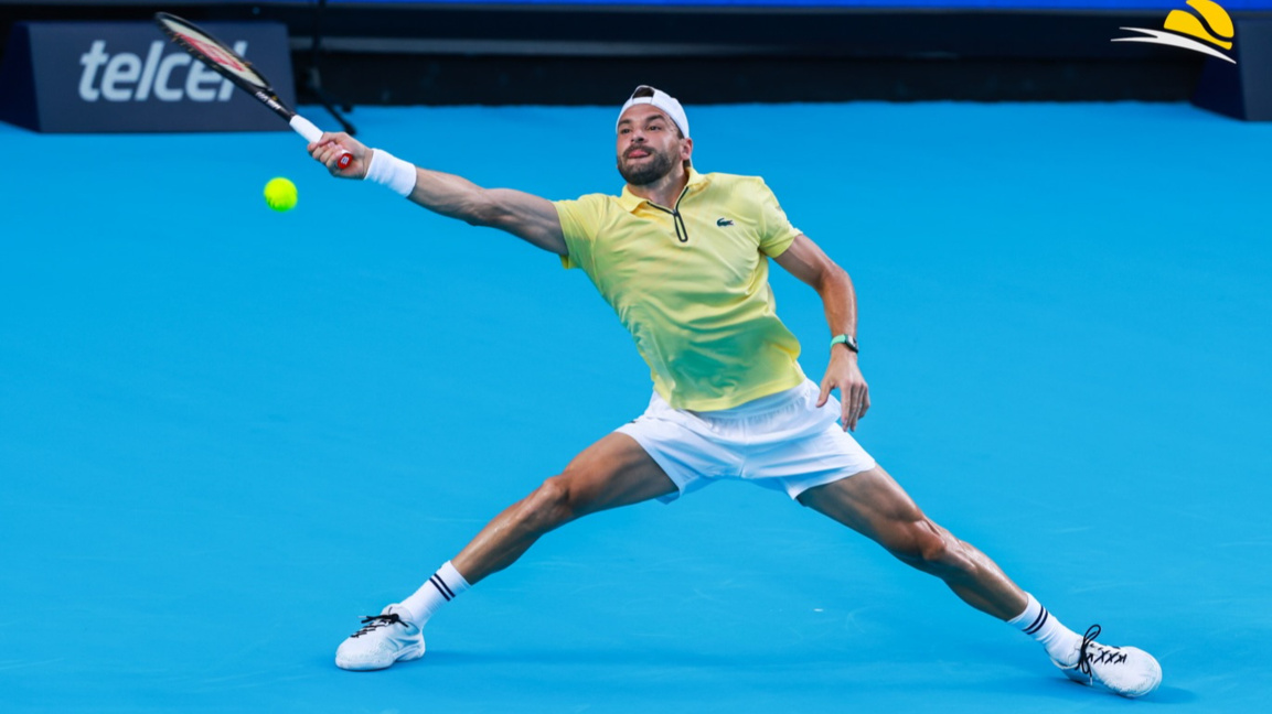 Григор Димитров продължава на двойки.