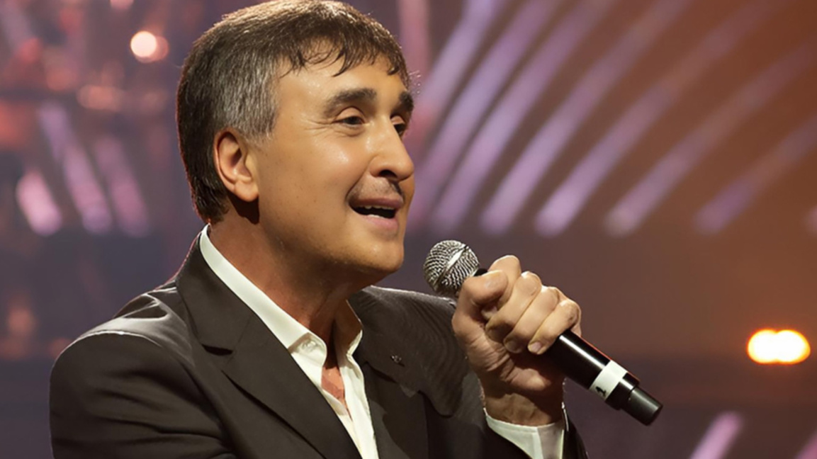 Веселин Маринов са четири узастопна конц...