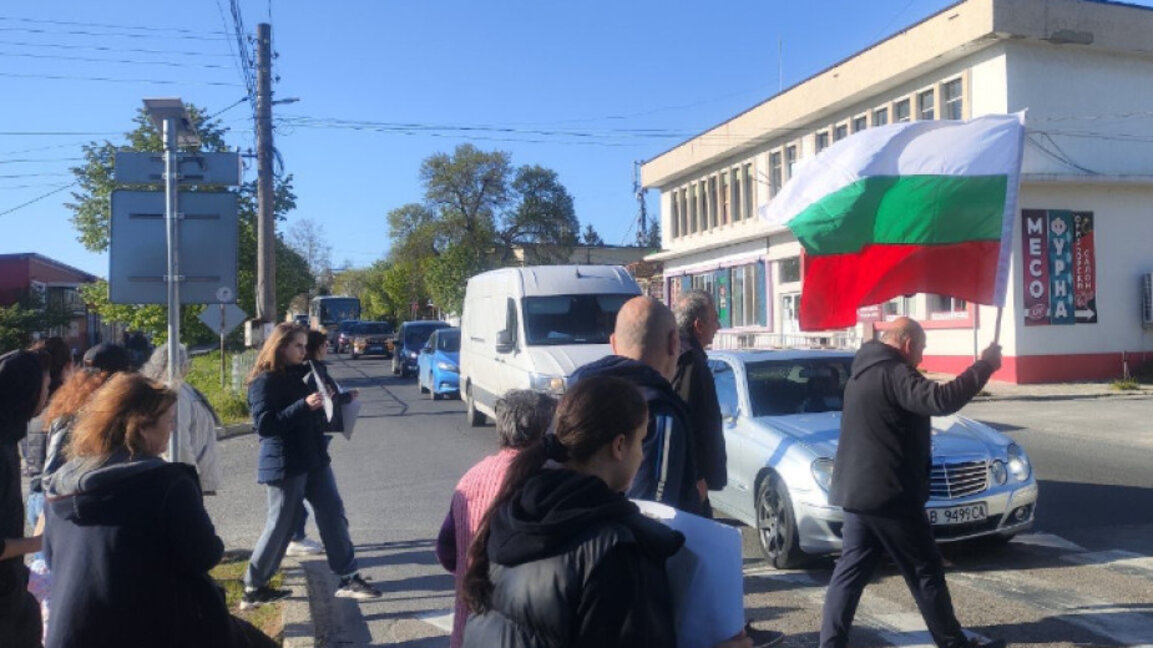 Протест на жители на с. Приселци ще затвори пътя Варна-Бургас