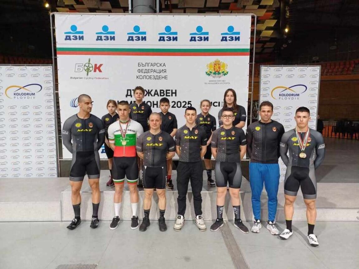 Успех за колоездачите от Разград