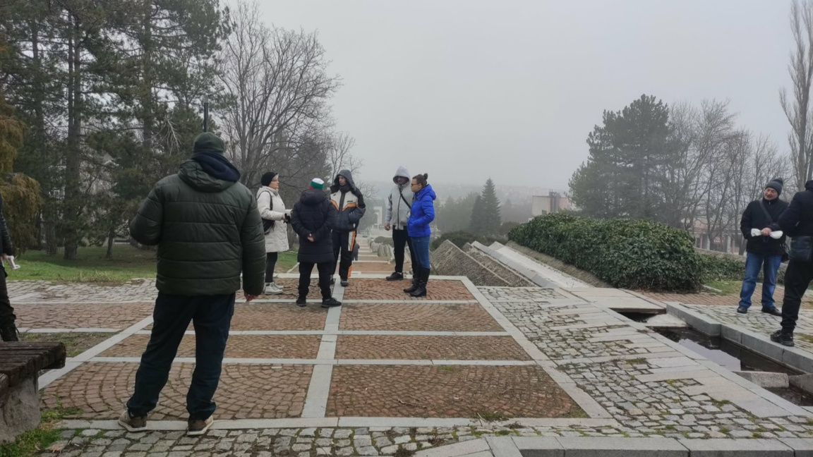 Слаб интерес към протеста срещу по-скъпата вода