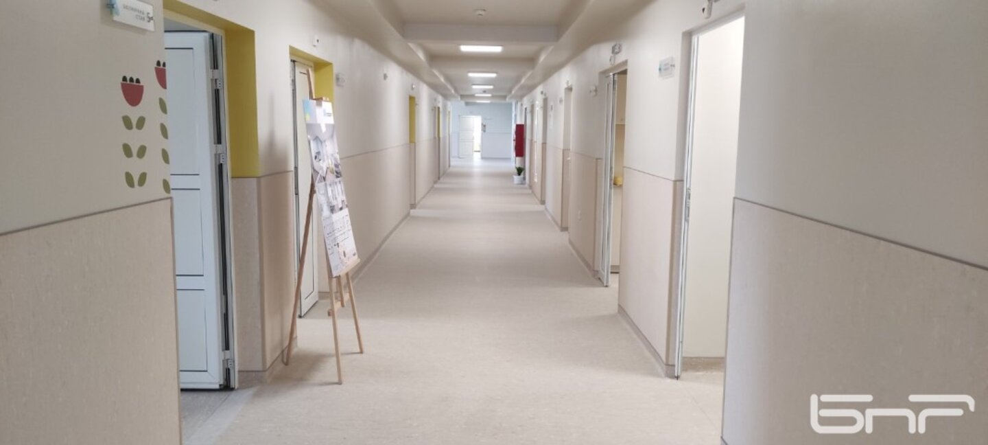 Уютна и модерна обстановка в обновената педиатрия в МБАЛ-Добрич