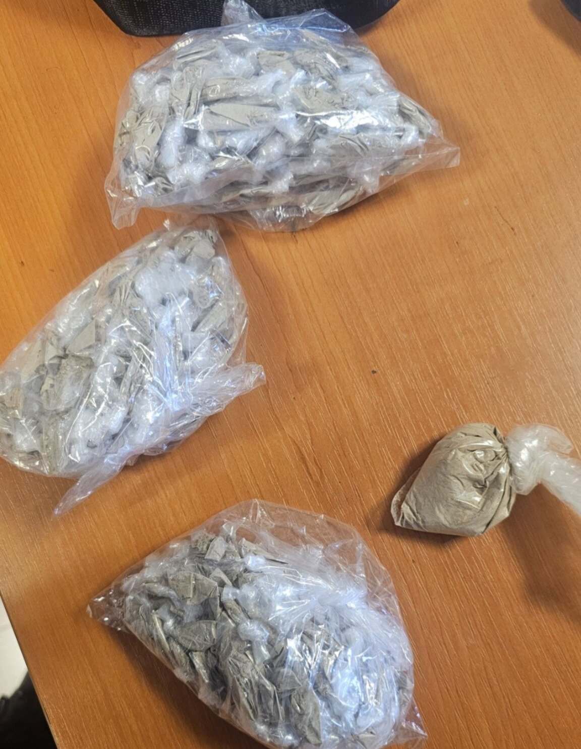 В Столипиново задържаха наркодилър с 300 дози фентанил