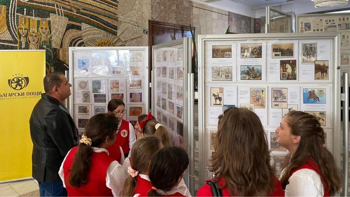 Stamp collectors gather in Dobrich for an exhibition