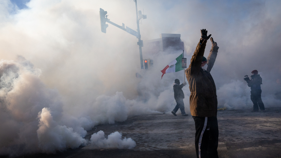 Протест срещу имиграционните власти на авеню "Николет" в Минеаполис, 24 януари 2026 г.