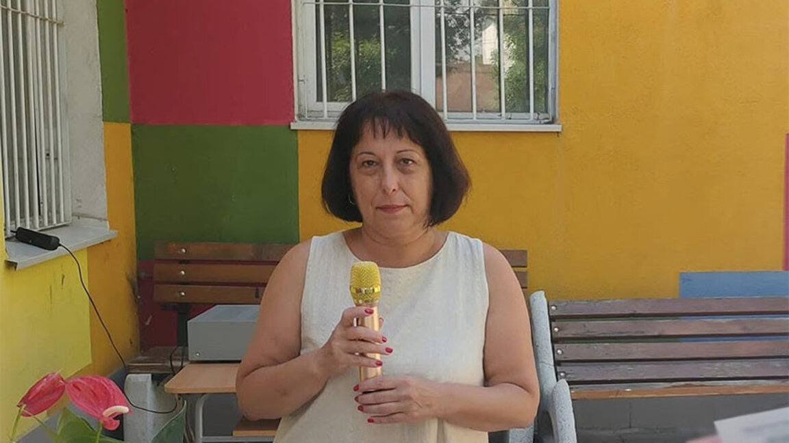 Величка Таседжикова