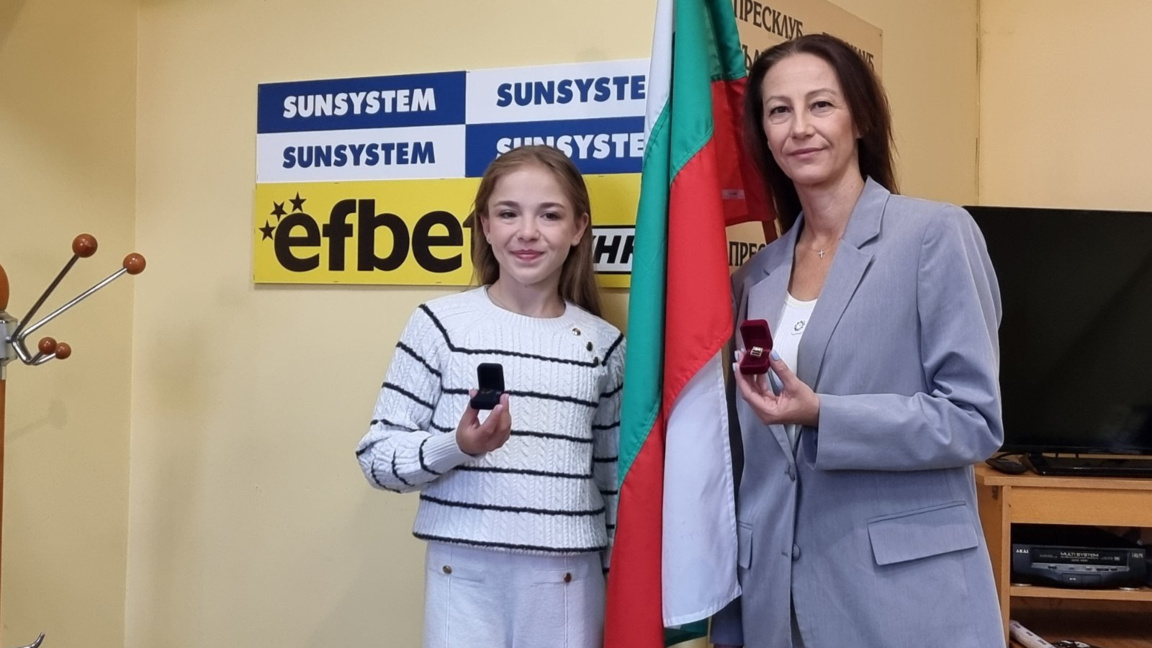 Стилияна Николова и Валентина Иванова