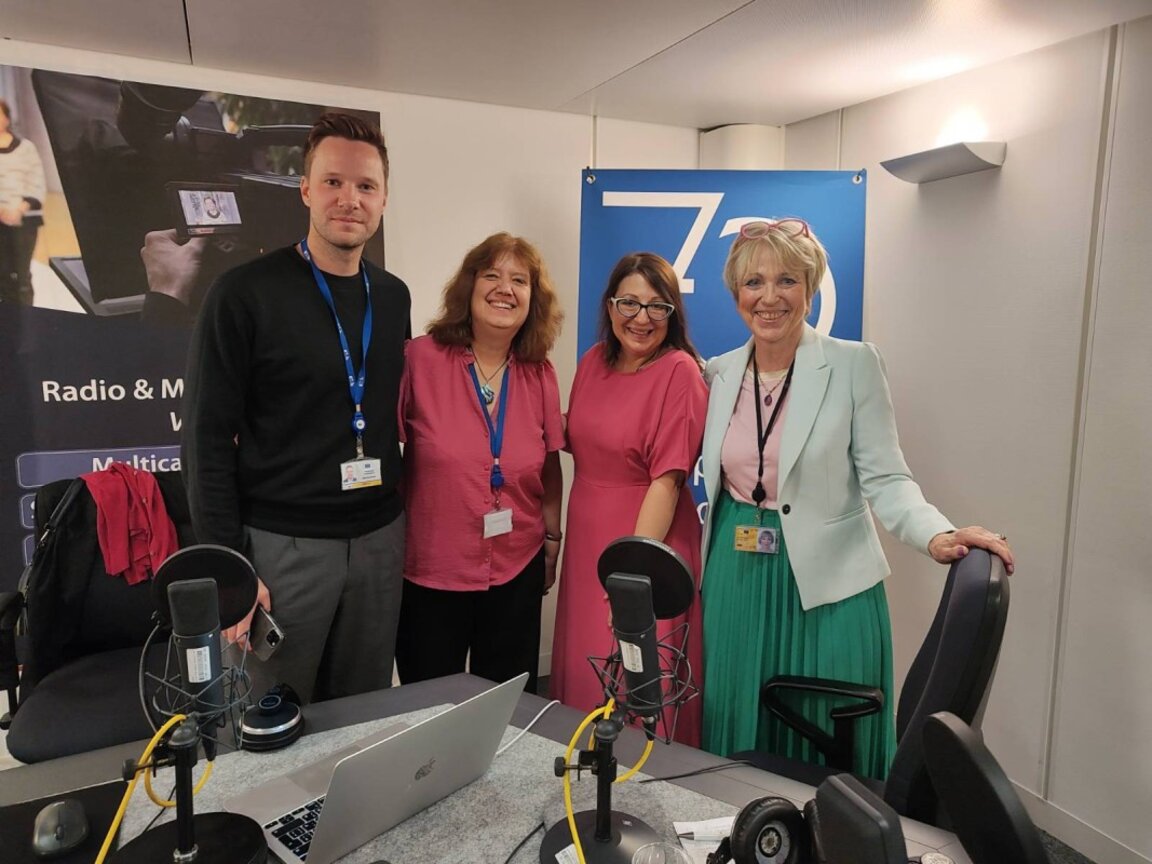 (отляво на дясна )Миндаугас Лаукагалис, Ангелина Пискова, Ирина Недева и Бригите Рамбоусек