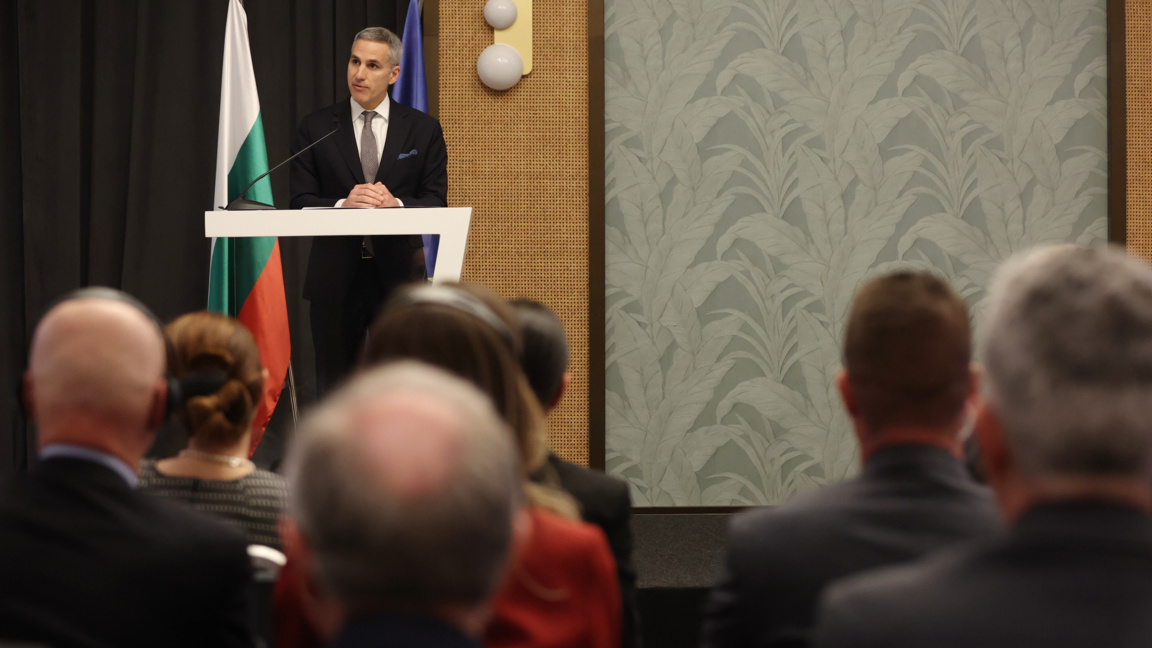 Европейският инвестиционен фонд (ЕИФ), част от Групата на Европейската инвестиционна банка (ЕИБ) и Министерството на иновациите и растежа организират форум „JEREMIE България: Нови възможности“ в столичния хотел „Хилтън“.