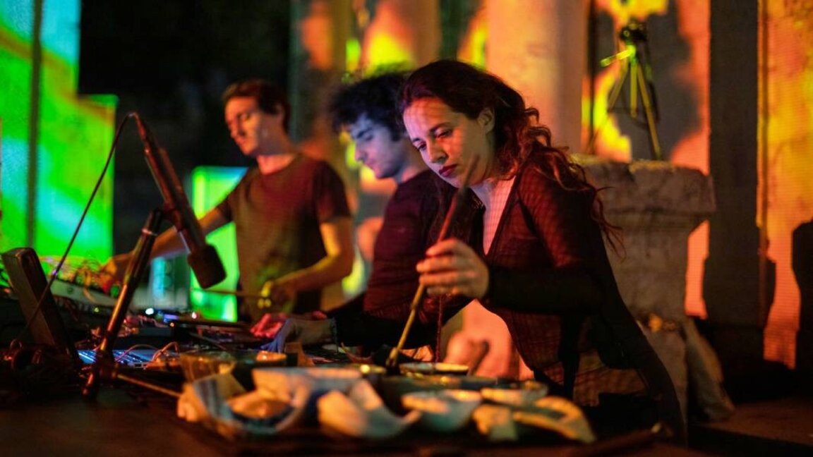 Biliana Furnagieva, care transformă darurile naturii în artă