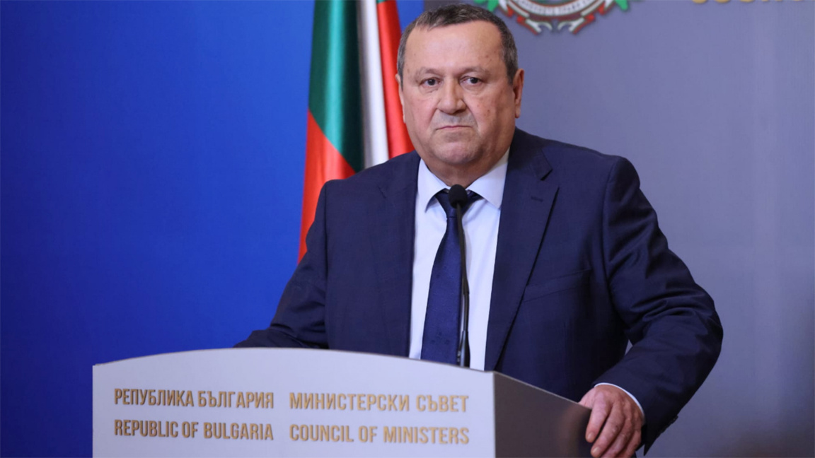 Служебният министър на труда и социалната политика Хасан Адемов