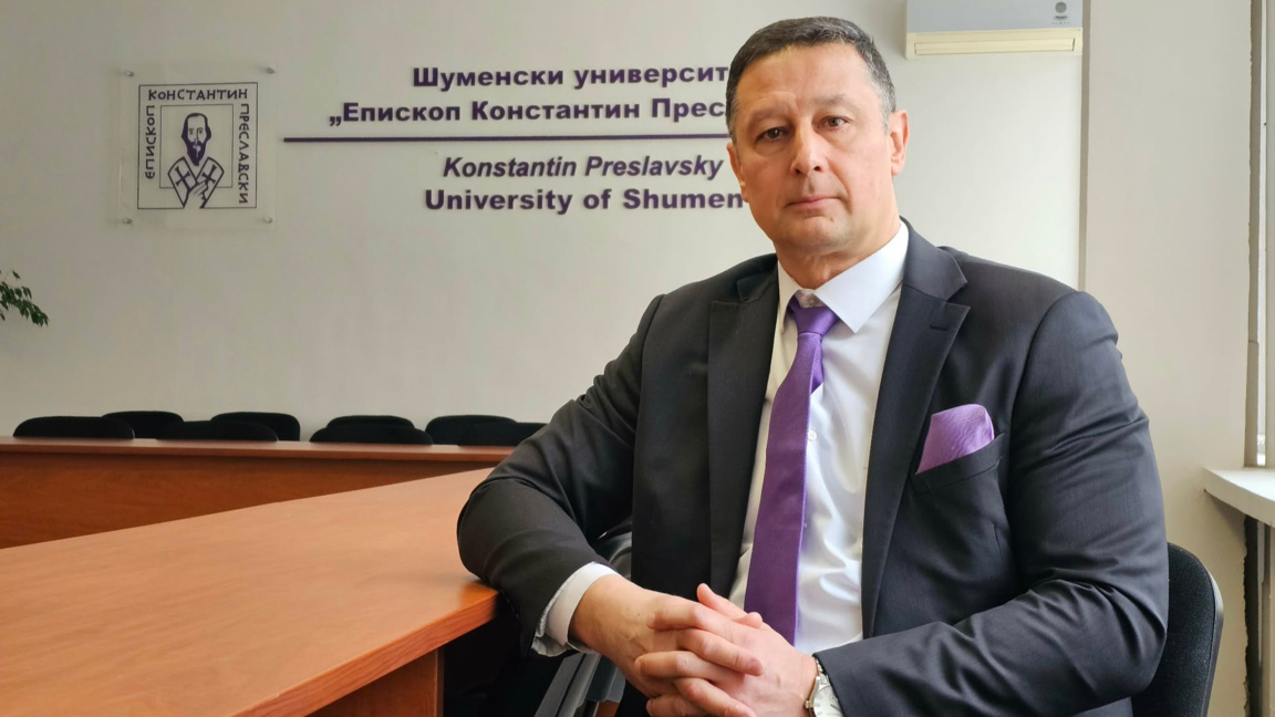 Проф. Евгени Станимиров