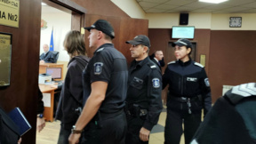 Започна делото за мярката на момчето, убило майка си в Пловдив