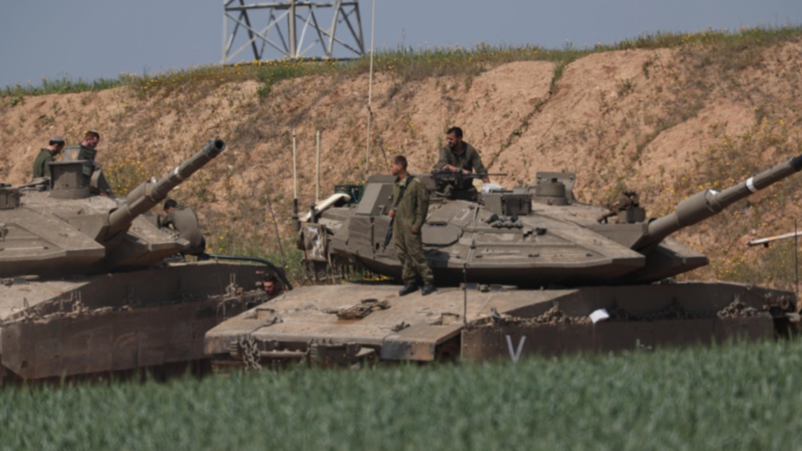 Израелски танкове край границата с Ивицата Газа