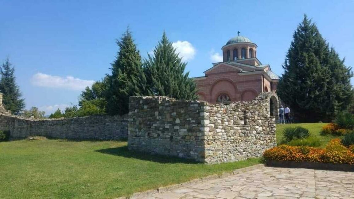 Всенощно бдение в средновековния манастир “Св. Йоан Предтеча“ в Кърджали